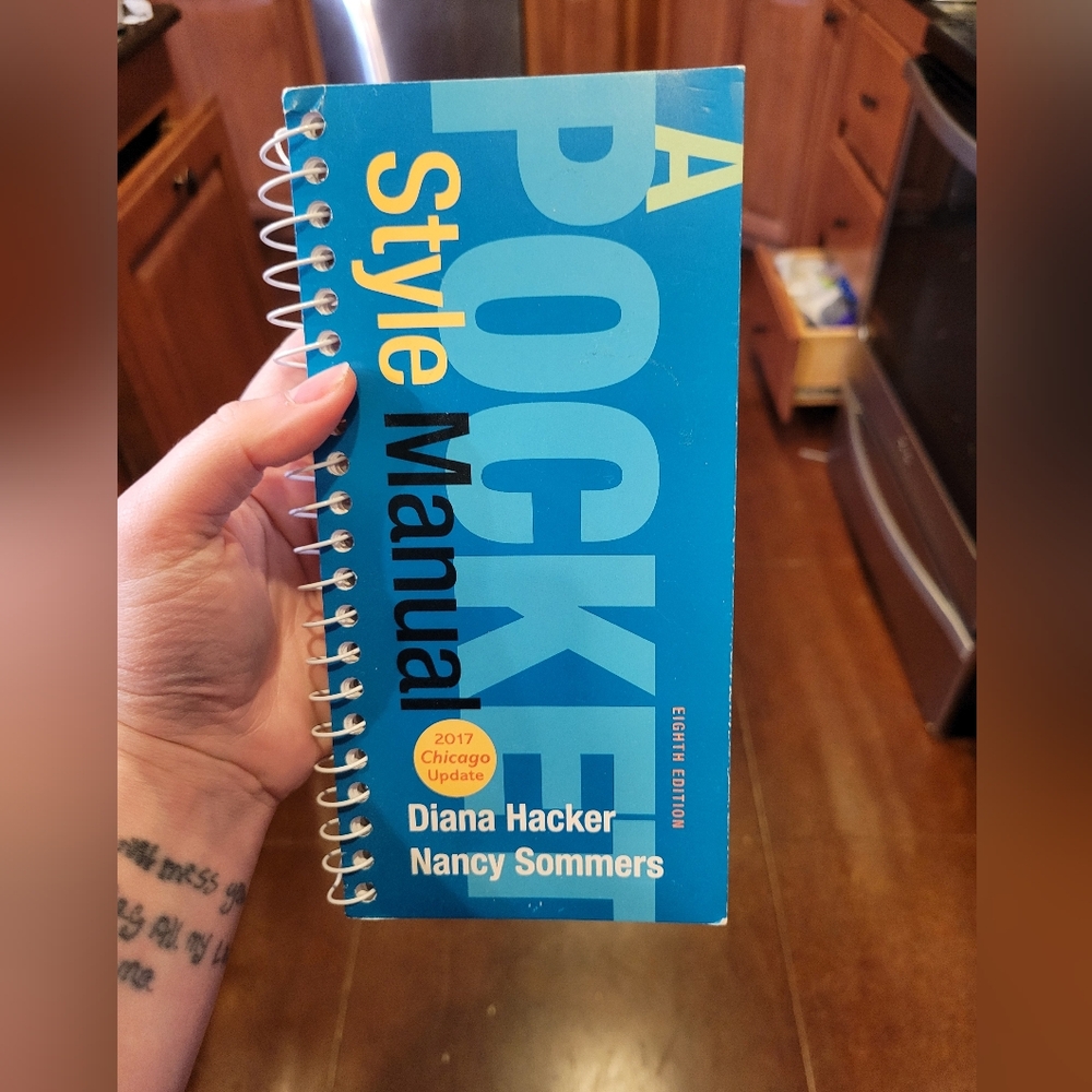 A Pocket Style Manual by Diana Hacker and Nancy Sommers